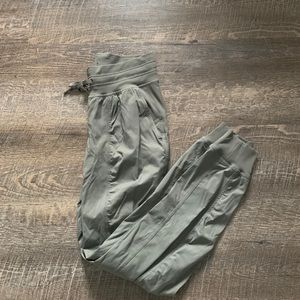 Lululemon dance studio joggers